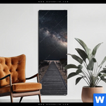 Bild Edelstahloptik Milchstrasse Ueber Einem Holzweg Schmal Produktvorschau mit dem Bild Milchstraße über einem Holzweg im Format Schmal.