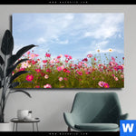 Leinwandbild Blumenwiese Bei Strahlend Blauem Himmel Querformat Produktvorschau mit dem Bild Blumenwiese bei strahlend blauem Himmel im Format Querformat.