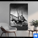 Leinwandbild Das Duell Hochformat Produktvorschau mit dem Bild Das Duell im Format Hochformat.