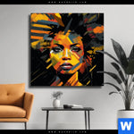 Leinwandbild Erzoernte Frau Quadrat Produktvorschau mit dem Bild Erzörnte Frau im Format Quadrat.