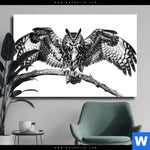 Leinwandbild Eule Auf Ast Querformat Produktvorschau mit dem Bild Eule auf Ast im Format Querformat.