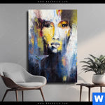 Leinwandbild Frau Martini Cocktail Hochformat Produktvorschau mit dem Bild Frau & Martini Cocktail im Format Hochformat.