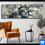 Leinwandbild Freiheitsstatue Im Sandsturm Panorama Produktvorschau mit dem Bild Freiheitsstatue im Sandsturm im Format Panorama.