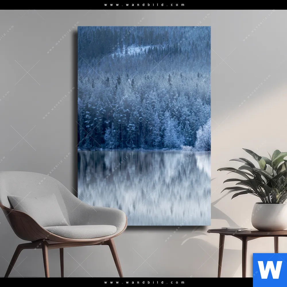 Leinwandbild ♥️ Frostiger Wald | Hochformat | wandbild.com