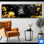 Leinwandbild Goldenes Hochlandrind Panorama Produktvorschau mit dem Bild Goldenes Hochlandrind im Format Panorama.