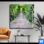 Leinwandbild Haengebruecke Im Dschungel Quadrat Produktvorschau mit dem Bild Hängebrücke im Dschungel im Format Quadrat.