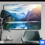 Leinwandbild Idyllischer Bergsee Im Gebirge Querformat Produktvorschau mit dem Bild Idyllischer Bergsee im Gebirge im Format Querformat.