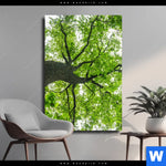 Leinwandbild Imposanter Baum Hochformat Produktvorschau mit dem Bild Imposanter Baum im Format Hochformat.