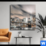 Leinwandbild Innenstadt Von Manhattan Quadrat Produktvorschau mit dem Bild Innenstadt von Manhattan im Format Quadrat.