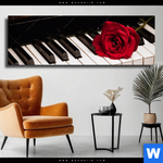 Leinwandbild Klavier Rose Panorama Produktvorschau mit dem Bild Klavier & Rose im Format Panorama.