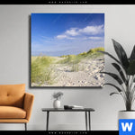 Leinwandbild Kuestenwanderung Durch Sandduenen Quadrat Produktvorschau mit dem Bild Küstenwanderung durch Sanddünen im Format Quadrat.