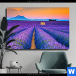 Leinwandbild Lavendel Blumen Feld Querformat Produktvorschau mit dem Bild Lavendel Blumen Feld im Format Querformat.