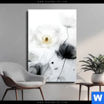 Leinwandbild Luftige Bluetenstille Hochformat Produktvorschau mit dem Bild Luftige Blütenstille im Format Hochformat.