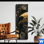 Leinwandbild Monstera Und Tukan Gold Schmal Produktvorschau mit dem Bild Monstera und Tukan Gold im Format Schmal.