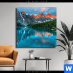 Leinwandbild Moraenensee Sonnenaufgang Quadrat Produktvorschau mit dem Bild Moränensee Sonnenaufgang im Format Quadrat.