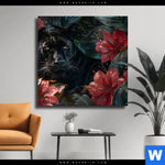 Leinwandbild Panther Und Rote Blueten Quadrat Produktvorschau mit dem Bild Panther und rote Blüten im Format Quadrat.