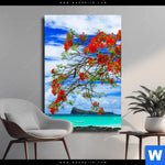 Leinwandbild Rote Blueten Und Tuerkisfarbenes Meer Hochformat Produktvorschau mit dem Bild Rote Blüten und Türkisfarbenes Meer im Format Hochformat.