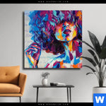 Leinwandbild Schoene Luise Quadrat Produktvorschau mit dem Bild Schöne Luise im Format Quadrat.