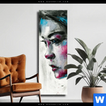 Leinwandbild Schoenes Maedchen Schmal Produktvorschau mit dem Bild Schönes Mädchen im Format Schmal.