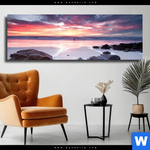 Leinwandbild Sonnenaufgang Am Strand Mit Felsen Panorama Produktvorschau mit dem Bild Sonnenaufgang am Strand mit Felsen im Format Panorama.