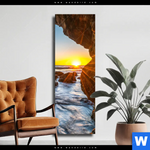Leinwandbild Sonnenuntergang In Meeresgrotte Schmal Produktvorschau mit dem Bild Sonnenuntergang in Meeresgrotte im Format Schmal.