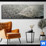 Leinwandbild Weisse Blaetter Panorama Produktvorschau mit dem Bild Weiße Blätter im Format Panorama.