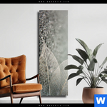 Leinwandbild Weisse Blaetter Schmal Produktvorschau mit dem Bild Weiße Blätter im Format Schmal.
