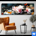 Leinwandbild Zen Steine Mit Blumen Panorama Produktvorschau mit dem Bild Zen Steine mit Blumen im Format Panorama.
