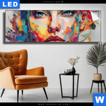 Leuchtbild Abstraktes Frauenportraet Aurora Panorama Produktvorschau mit dem Bild Abstraktes Frauenporträt Aurora im Format Panorama.