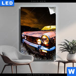 Leuchtbild Altes Auto Hochformat Produktvorschau mit dem Bild Altes Auto im Format Hochformat.