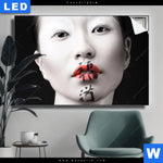 Leuchtbild Asiatische Schoenheit Querformat Produktvorschau mit dem Bild Asiatische Schönheit im Format Querformat.