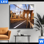 Leuchtbild Beruehmte Brooklyn Bridge Quadrat Produktvorschau mit dem Bild Berühmte Brooklyn Bridge im Format Quadrat.