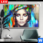 Leuchtbild Dia Abstraktes Frauenportraet Scarlett Querformat Produktvorschau mit dem Bild Abstraktes Frauenporträt Scarlett im Format Querformat.