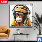 Leuchtbild Dia Affe Mit Kopfhoerern Brille Quadrat Produktvorschau mit dem Bild Affe mit Kopfhörern & Brille im Format Quadrat.