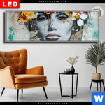 Leuchtbild Dia Angelina Frau Mit Blumen Im Haar Panorama Produktvorschau mit dem Bild Angelina - Frau mit Blumen im Haar im Format Panorama.