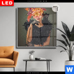Leuchtbild Dia Blumenportrait Einer Frau Quadrat Produktvorschau mit dem Bild Blumenportrait einer Frau im Format Quadrat.