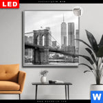 Leuchtbild Dia Brooklyn Bridge Schwarzweiss Quadrat Produktvorschau mit dem Bild Brooklyn Bridge Schwarzweiß im Format Quadrat.