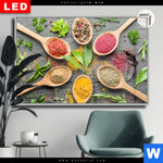 Leuchtbild Dia Bunte Gewuerze In Holzloeffeln Querformat Produktvorschau mit dem Bild Bunte Gewürze in Holzlöffeln im Format Querformat.