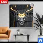 Leuchtbild Dia Edler Hirsch In Fokus Quadrat Produktvorschau mit dem Bild Edler Hirsch in Fokus im Format Quadrat.