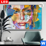 Leuchtbild Dia Farbexplosion Portraet Nova Querformat Produktvorschau mit dem Bild Farbexplosion - Porträt Nova im Format Querformat.