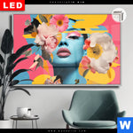 Leuchtbild Dia Florales Frauenportraet Erika Querformat Produktvorschau mit dem Bild Florales Frauenporträt - Erika im Format Querformat.