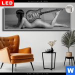 Leuchtbild Dia Frau Gitarre No 2 Panorama Produktvorschau mit dem Bild Frau & Gitarre No.2 im Format Panorama.