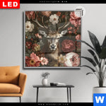 Leuchtbild Dia Friedlicher Hirsch Und Blueten Quadrat Produktvorschau mit dem Bild Friedlicher Hirsch und Blüten im Format Quadrat.