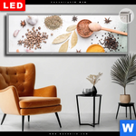 Leuchtbild Dia Gewuerze Auf Hellem Untergrund Panorama Produktvorschau mit dem Bild Gewürze auf hellem Untergrund im Format Panorama.