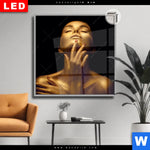 Leuchtbild Dia Golden Skin Quadrat Produktvorschau mit dem Bild Golden Skin im Format Quadrat.