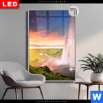 Leuchtbild Dia Islaendischer Wasserfall Hochformat Produktvorschau mit dem Bild Isländischer Wasserfall im Format Hochformat.
