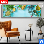 Leuchtbild Dia Kraeuter Auf Blauem Holztisch Panorama Produktvorschau mit dem Bild Kräuter auf blauem Holztisch im Format Panorama.