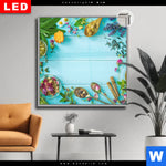 Leuchtbild Dia Kraeuter Auf Blauem Holztisch Quadrat Produktvorschau mit dem Bild Kräuter auf blauem Holztisch im Format Quadrat.