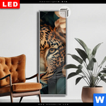 Leuchtbild Dia Leopard Im Bluetenmeer Schmal Produktvorschau mit dem Bild Leopard im Blütenmeer im Format Schmal.