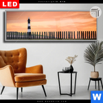 Leuchtbild Dia Leuchtturm Bei Sonnenuntergang Panorama Produktvorschau mit dem Bild Leuchtturm bei Sonnenuntergang im Format Panorama.